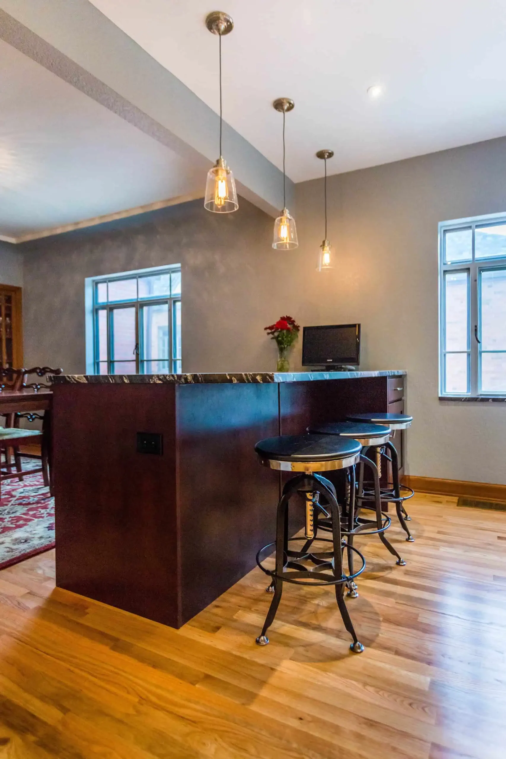 Modern kitchen bar with stools