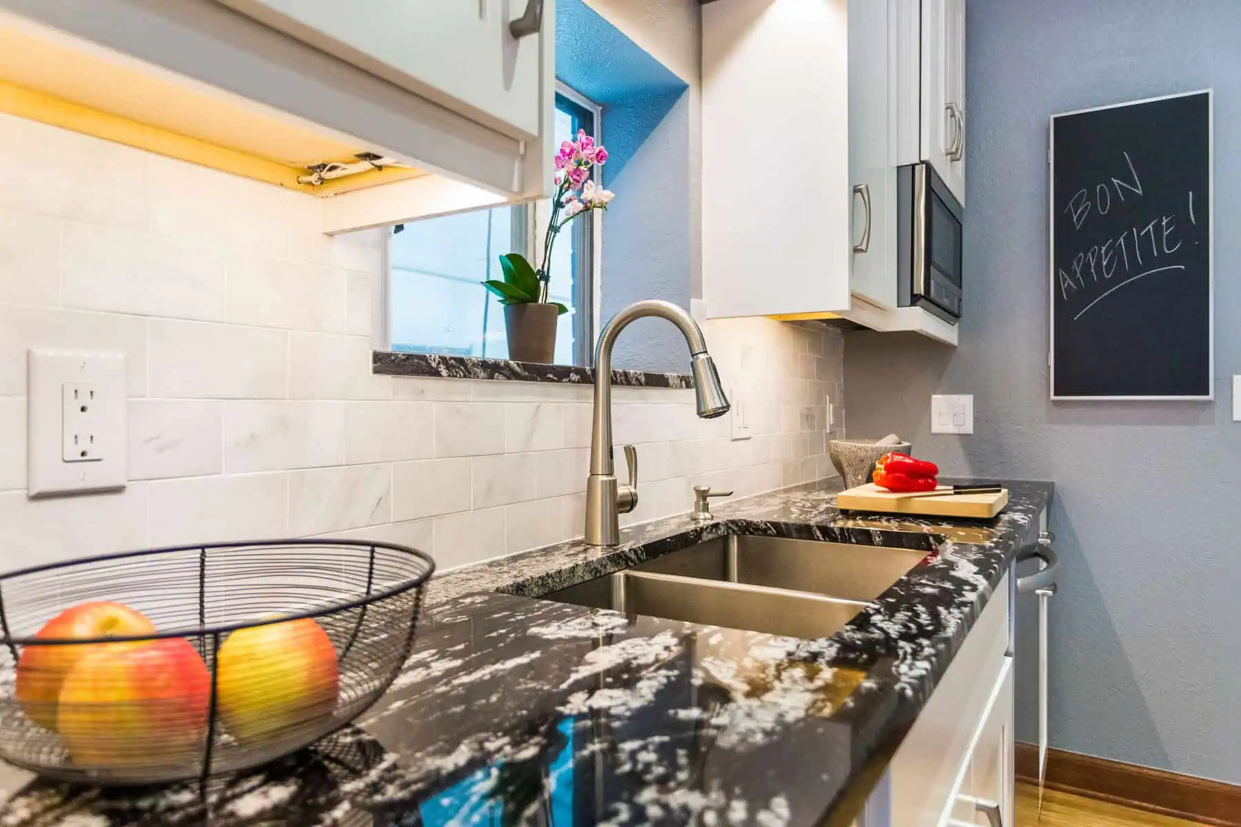 Modern kitchen with granite countertop